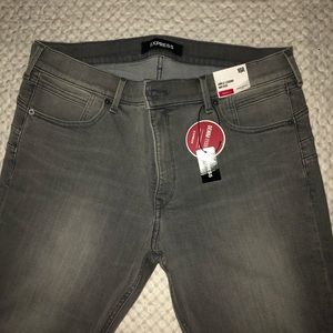 Mid Rise Ankle Legging